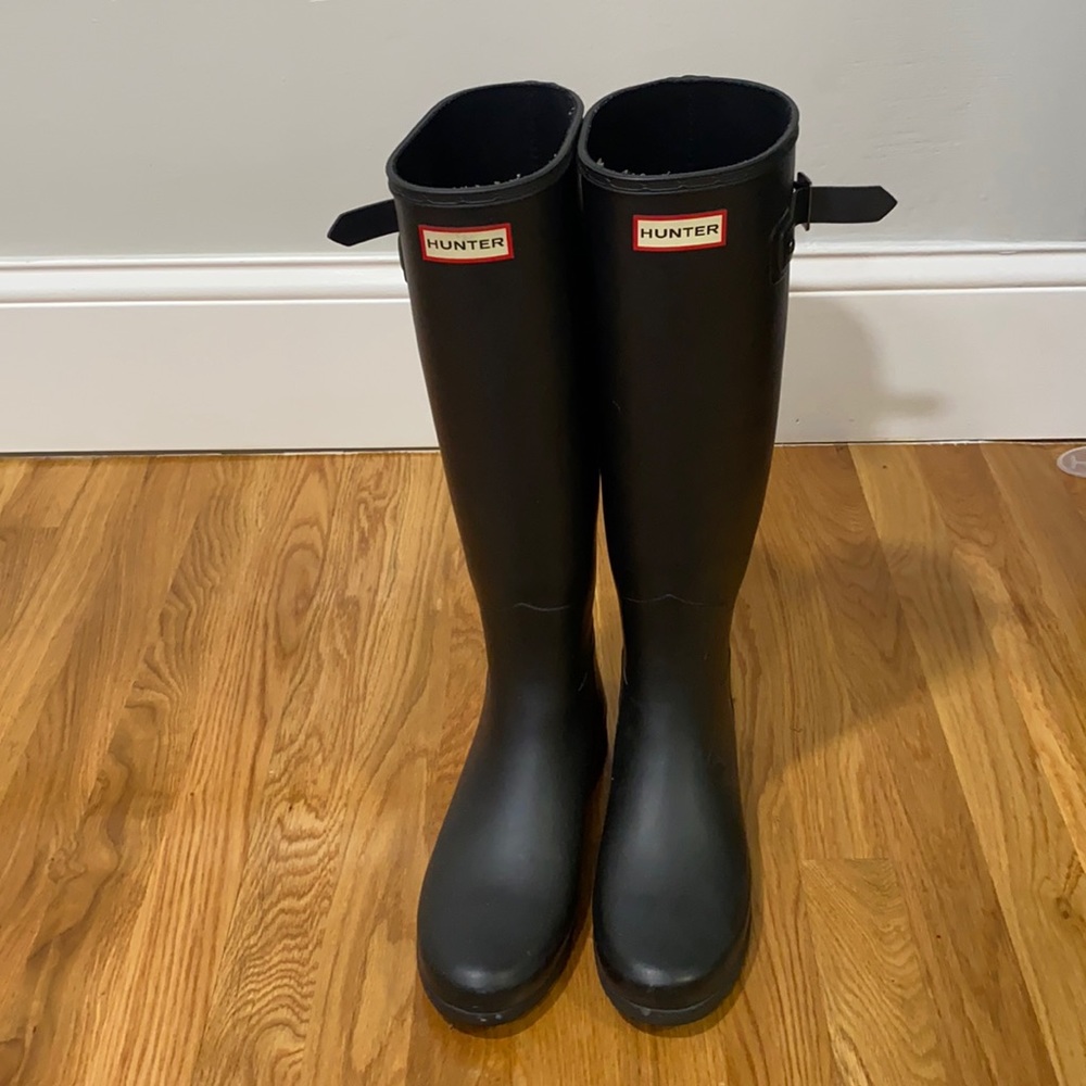 HUNTER Women's Black Tall Boot